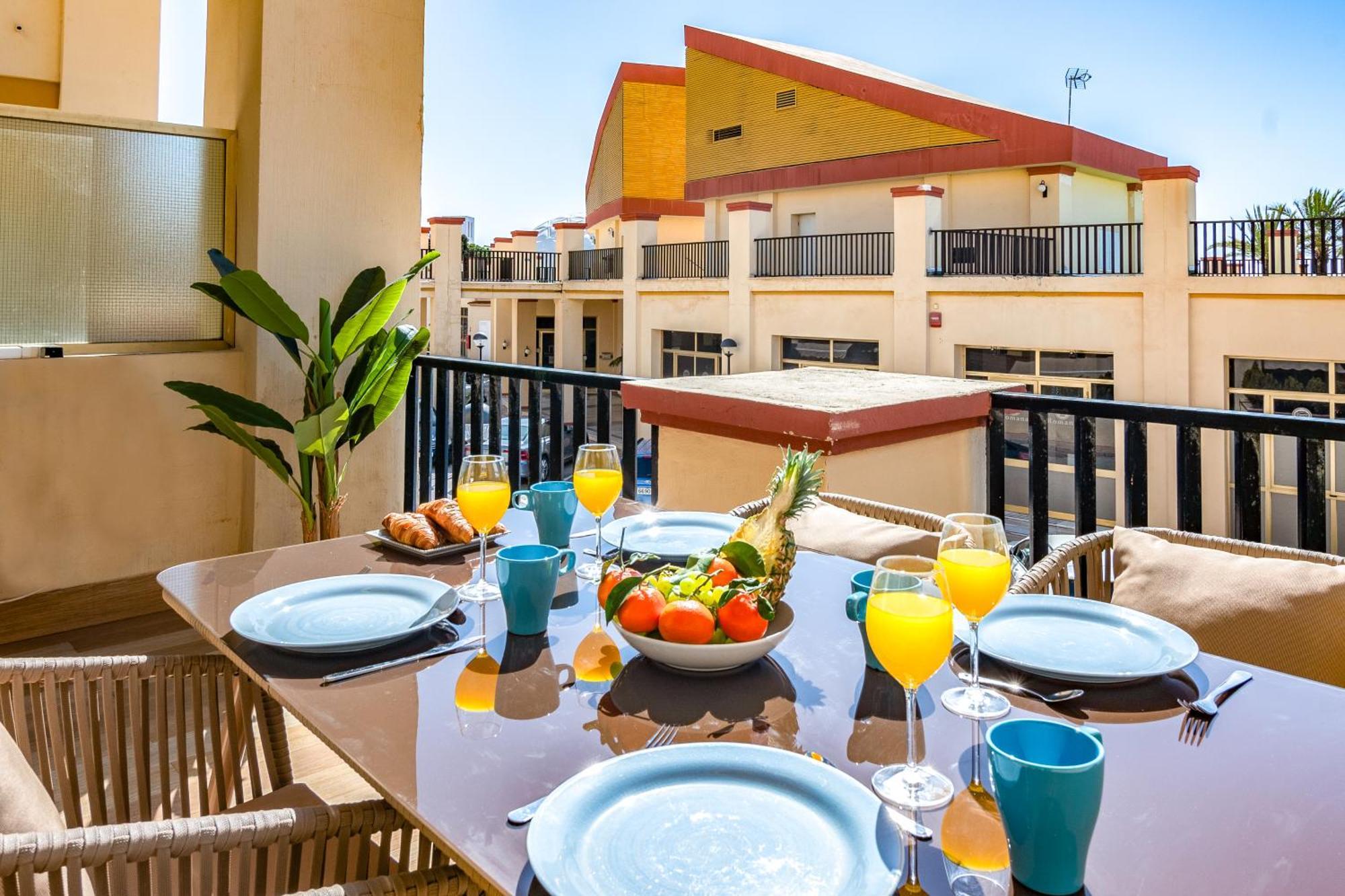 Oleholidays 513 Romana Playa Junto Al Mar Apartment