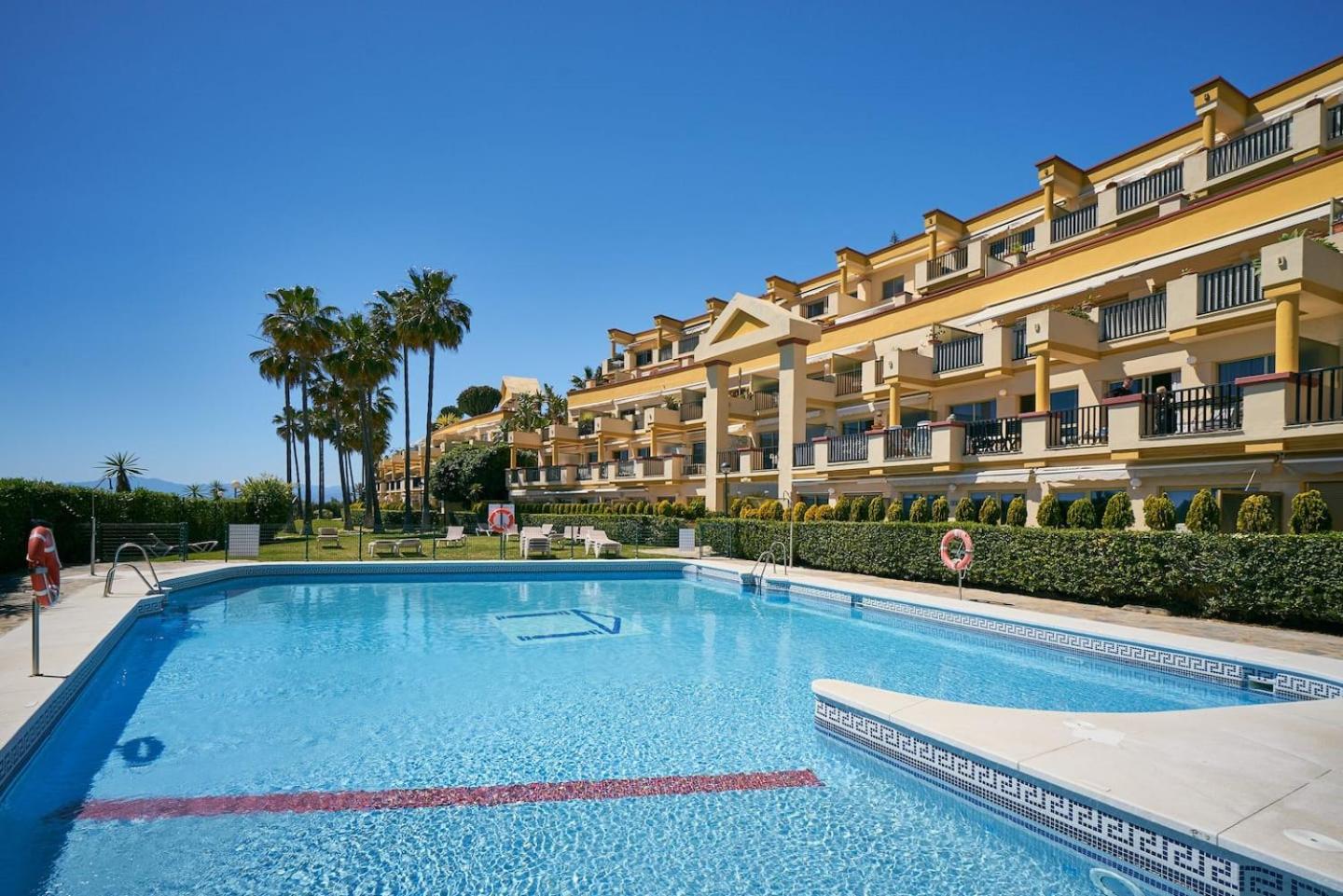 Oleholidays 513 Romana Playa Junto Al Mar * Marbellac